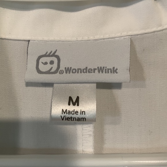 WonderWink Lab Coat size medium - Picture 10 of 15